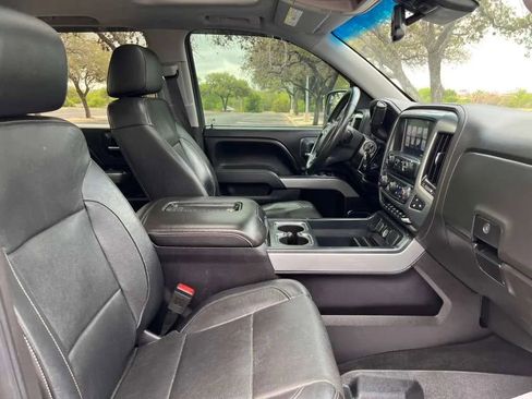 Used 2017 Chevrolet Silverado 1500 LTZ Z71 w/ LTZ Plus Package image 32