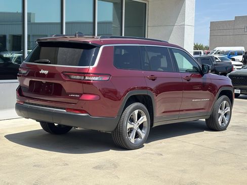 New 2026 Jeep Grand Cherokee L Limited RWD image 3
