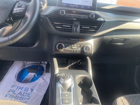 Used 2023 Ford Escape Active image 23