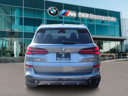 New 2026 BMW X5 sDrive40i w/ M Sport Package image 5