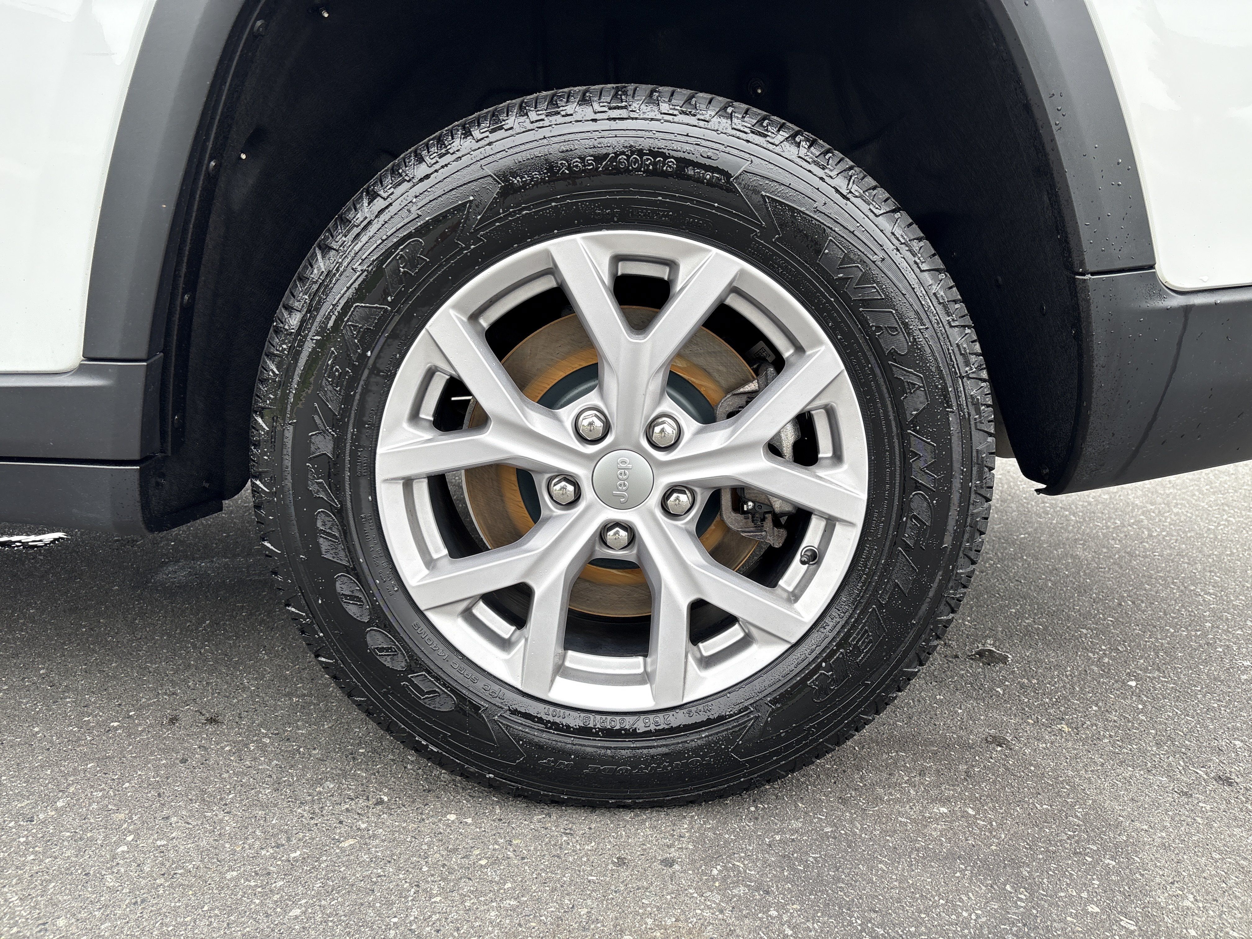 Used 2022 Jeep Grand Cherokee L Limited AWD/4WD image 14