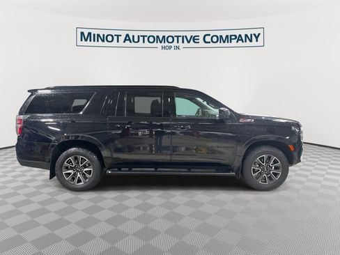 Used 2021 Chevrolet Suburban Z71 w/ Rear Media and Nav Package AWD/4WD image 9