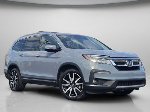 Used 2022 Honda Pilot Elite image 2