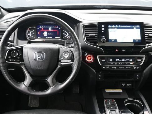 Used 2023 Honda Passport Elite image 11