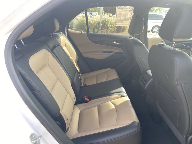 Used 2022 Chevrolet Equinox Premier AWD/4WD image 17