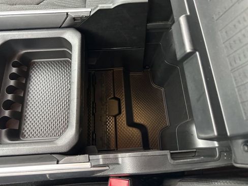 Used 2023 RAM 1500 Big Horn image 32