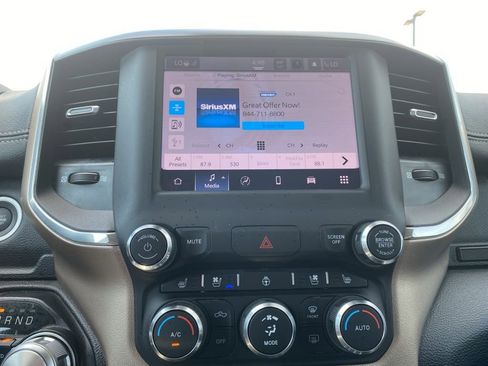 Used 2022 RAM 1500 Laramie image 24