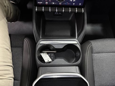 Used 2025 GMC Terrain Elevation AWD/4WD image 24