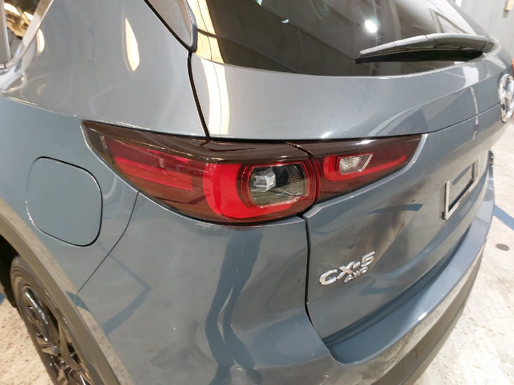 Used 2025 MAZDA CX-5 Carbon Edition AWD/4WD image 28