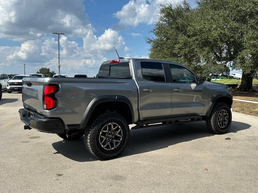 New 2026 Chevrolet Colorado ZR2 w/ Technology Package AWD/4WD image 5