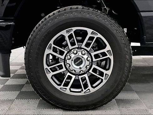 Used 2024 Ford F250 Limited w/ FX4 Off-Road Package image 8