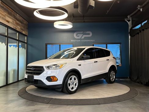 Used 2017 Ford Escape S FWD image 7
