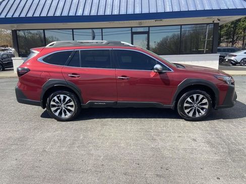 Used 2025 Subaru Outback Touring w/ Popular Package #2 image 2