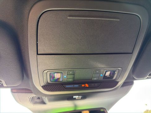 Used 2025 Ford Explorer ST-Line w/ Premium Package RWD image 26