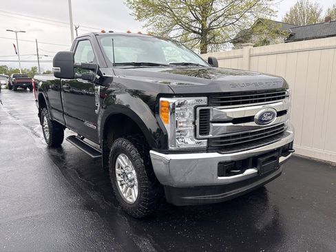 Used 2017 Ford F350 XLT w/ Snow Plow Prep Package AWD/4WD image 2
