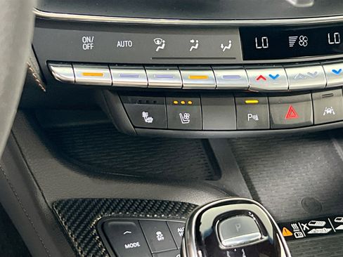 Used 2022 Cadillac CT5 V w/ Premium Package image 21