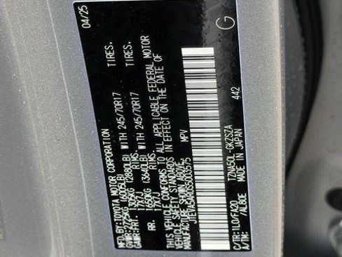 Certified 2025 Toyota 4Runner SR5 RWD image 9