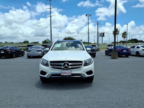 Used 2016 Mercedes-Benz GLC 300 image 3