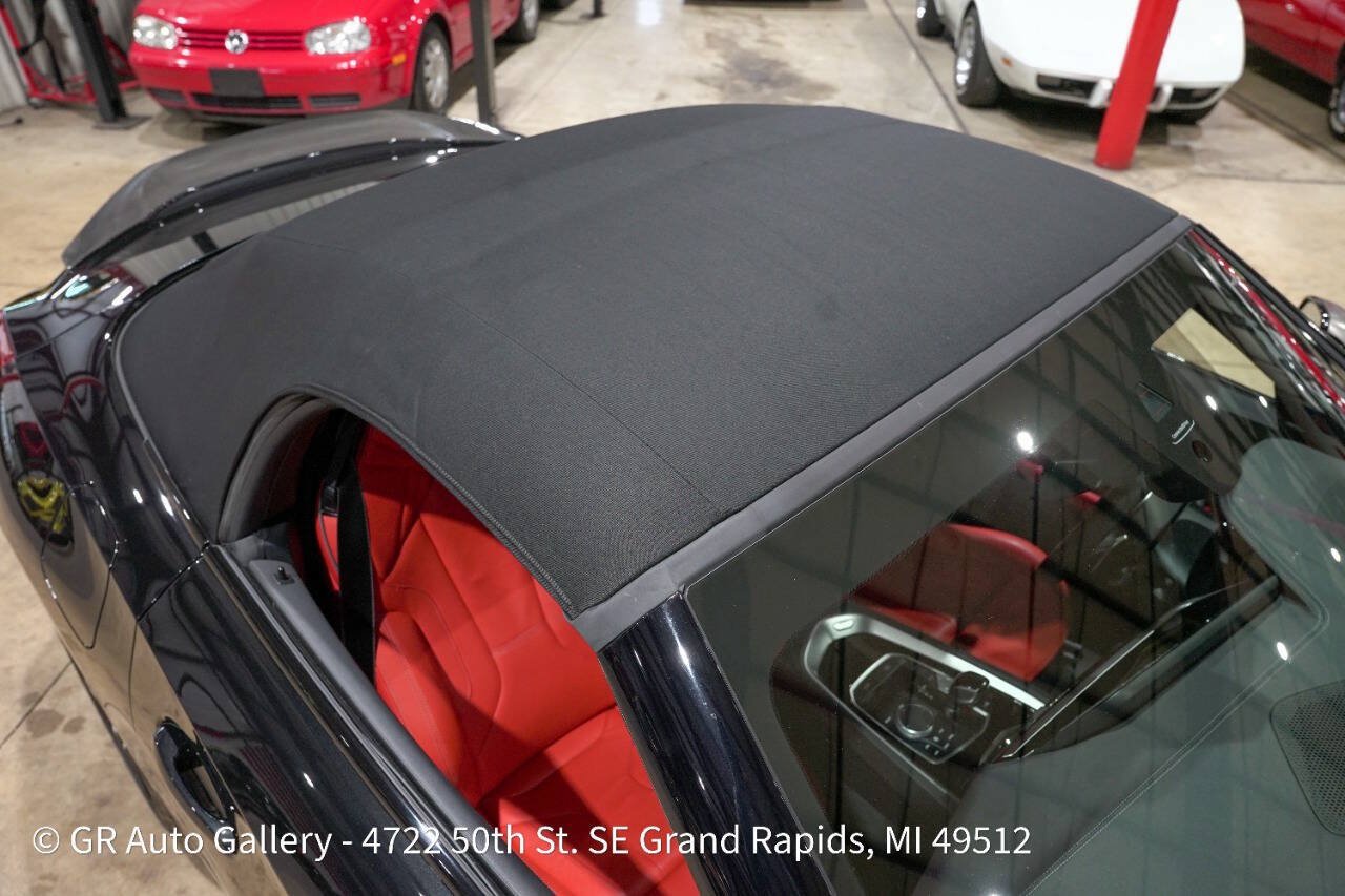 Used 2024 BMW Z4 M40i w/ Premium Package RWD image 35