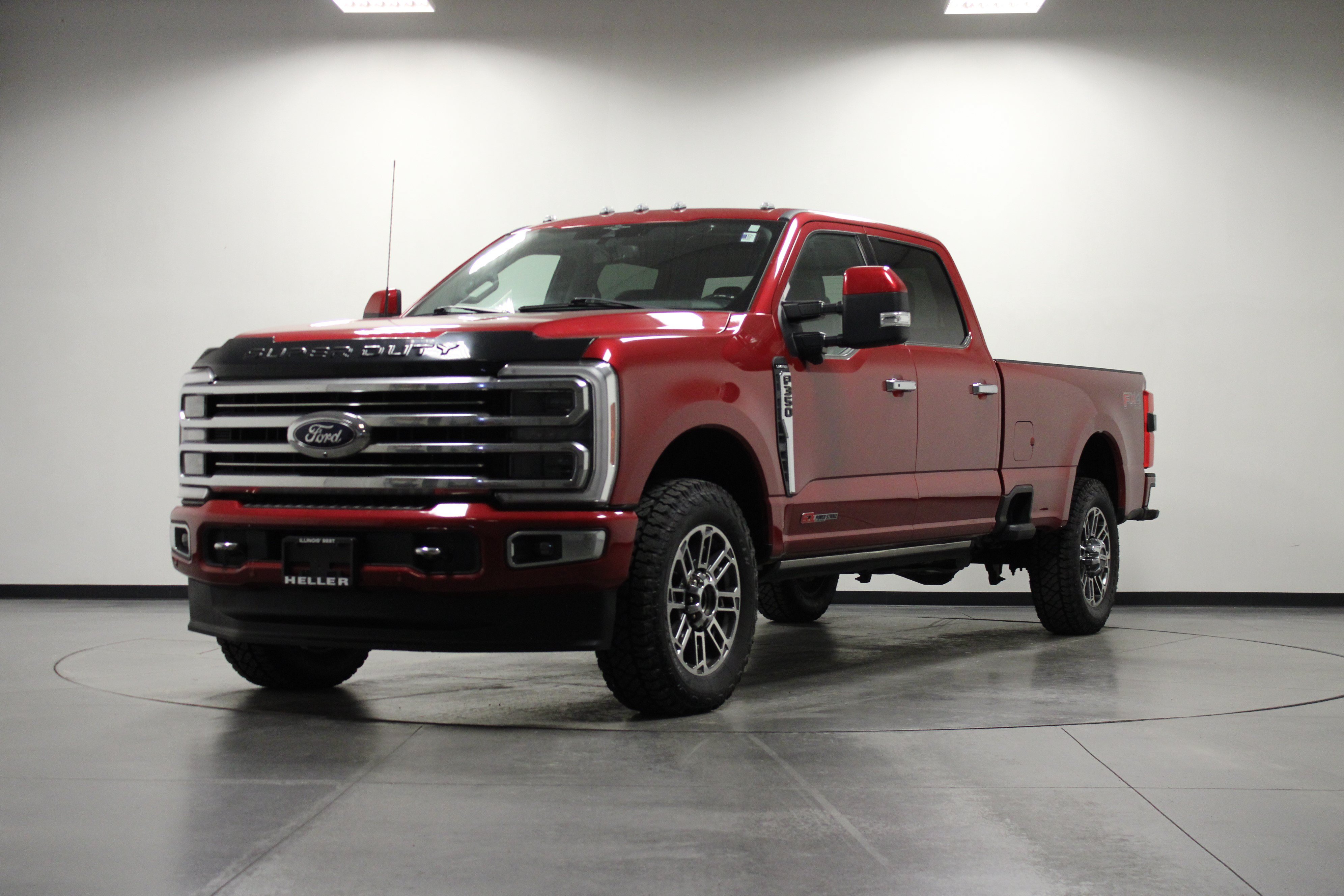 Used 2023 Ford F350 Limited w/ FX4 Off-Road Package AWD/4WD image 8