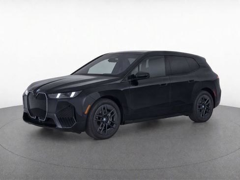Certified 2026 BMW iX xDrive45 AWD/4WD image 7