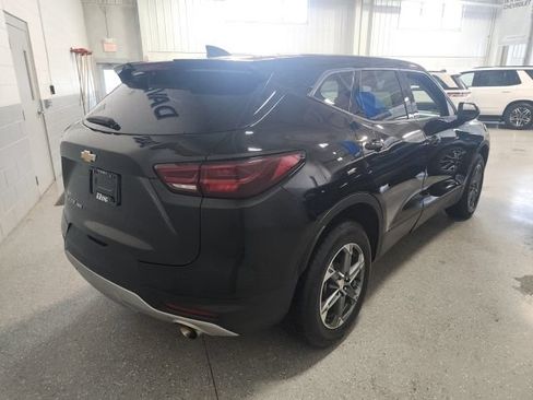 Used 2025 Chevrolet Blazer LT AWD/4WD image 5