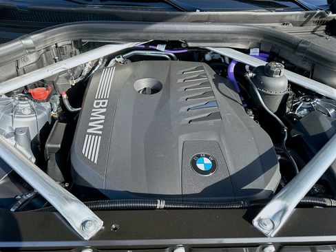 New 2026 BMW X5 sDrive40i w/ Executive Package RWD image 25