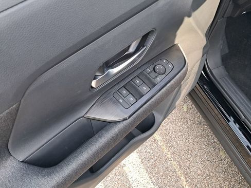 New 2026 Nissan Kicks SV w/ Cold Weather Package image 12