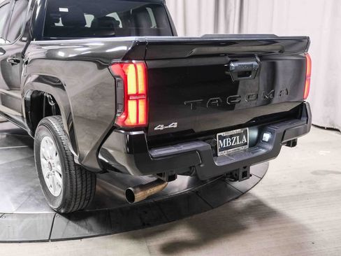 Used 2025 Toyota Tacoma SR5 image 8
