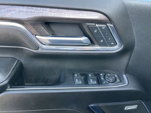 Used 2024 Chevrolet Silverado 3500 LTZ w/ LTZ Premium Package image 16