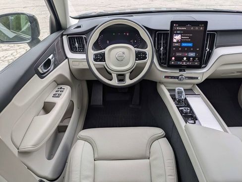 New 2026 Volvo XC60 B5 Ultra w/ Protection Package Premier AWD/4WD image 20