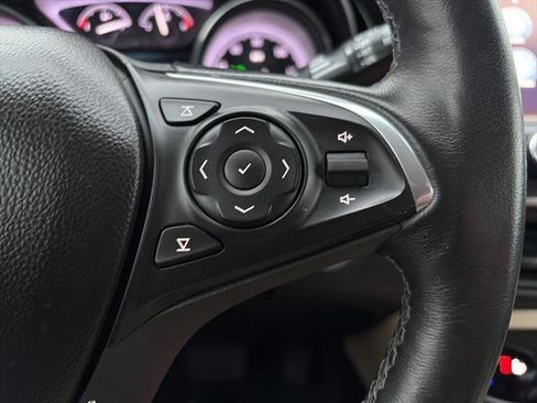Used 2020 Buick Envision Essence image 21