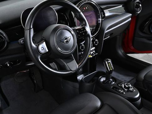 Certified 2023 MINI Cooper SE image 11