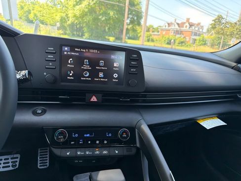 New 2026 Hyundai Elantra SEL Sport FWD image 21
