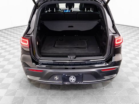 Used 2023 Mercedes-Benz EQB 350 4MATIC SUV image 35