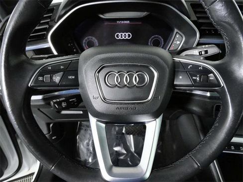 Used 2021 Audi Q3 2.0T Premium Plus image 22