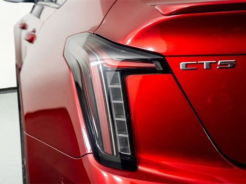 Used 2025 Cadillac CT5 V Blackwing w/ Super Cruise 1 Package image 13