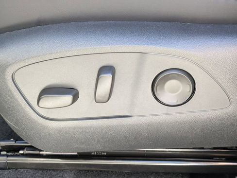 New 2026 GMC Acadia Denali w/ Super Cruise Package image 22