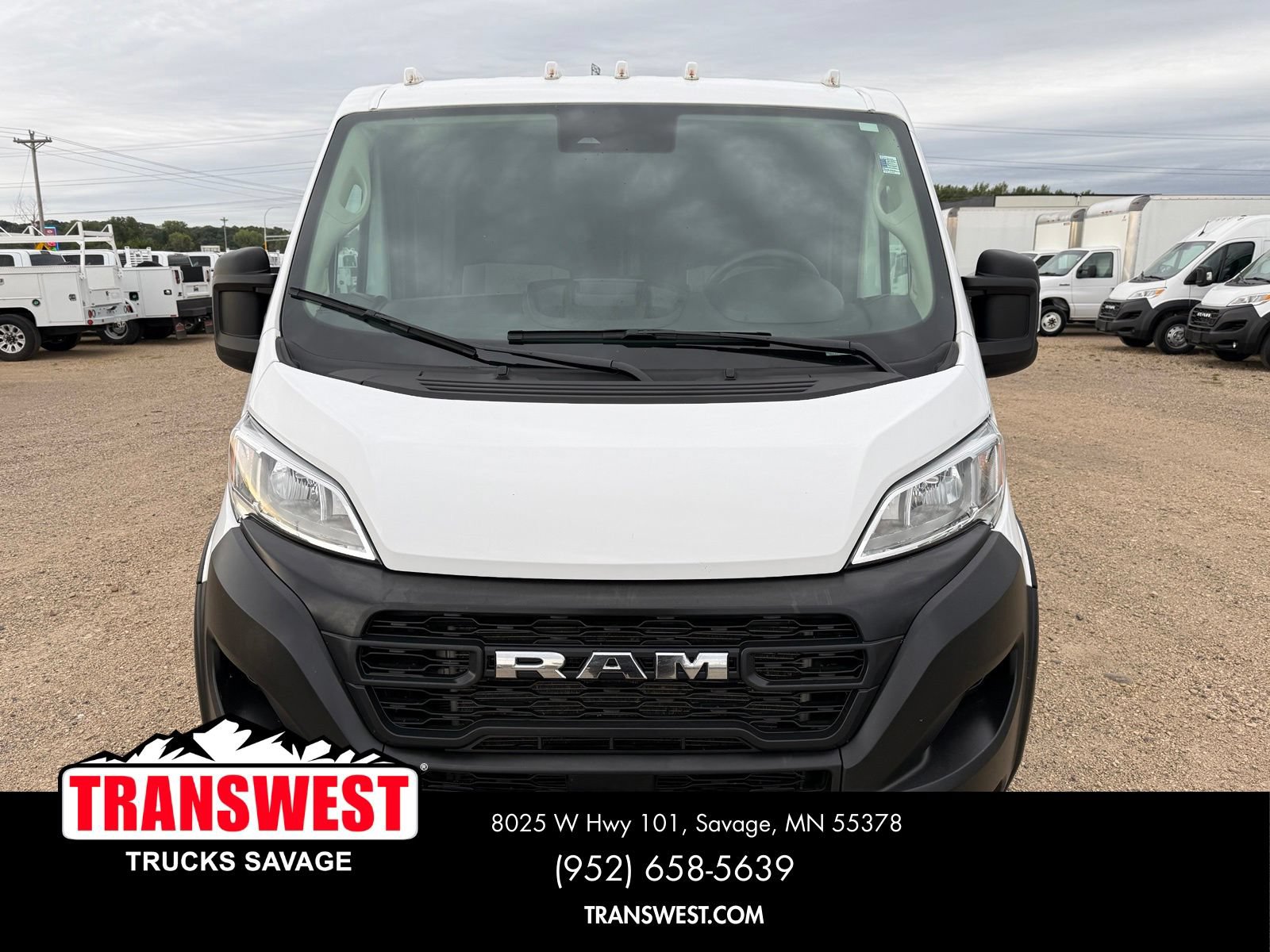 Used 2025 RAM ProMaster 2500 w/ Convenience Group FWD image 18