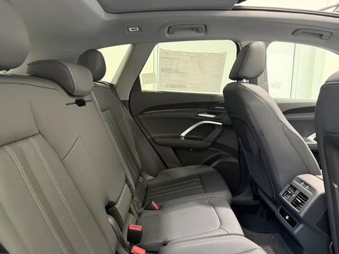 New 2026 Audi Q5 Premium Plus AWD/4WD image 4