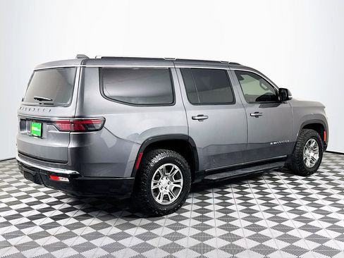 Used 2023 Jeep Wagoneer 4WD w/ HD Trailer Tow Package image 10