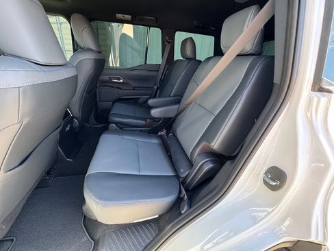 Used 2026 Lexus GX 550 w/ Accessory Package (ZB) AWD/4WD image 15