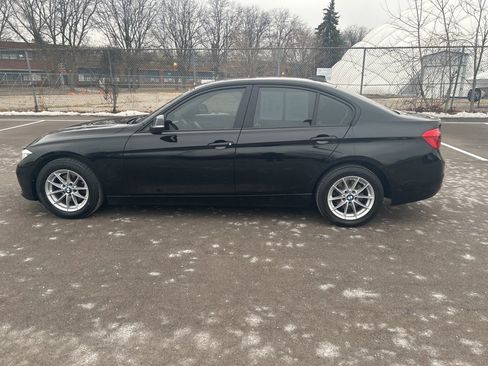 Used 2017 BMW 320i xDrive Sedan image 8