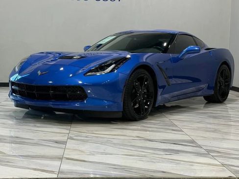 Used 2019 Chevrolet Corvette Stingray Coupe w/ Battery Protection Package RWD image 2
