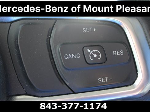 Used 2018 Jeep Wrangler Unlimited Sahara image 30