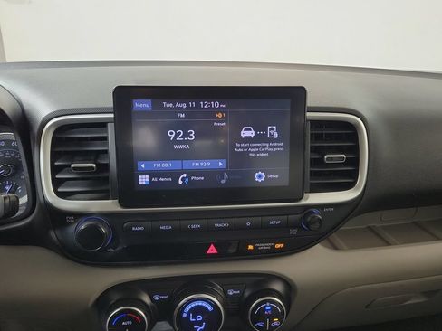 Used 2022 Hyundai Venue SEL w/ Cargo Package FWD image 19