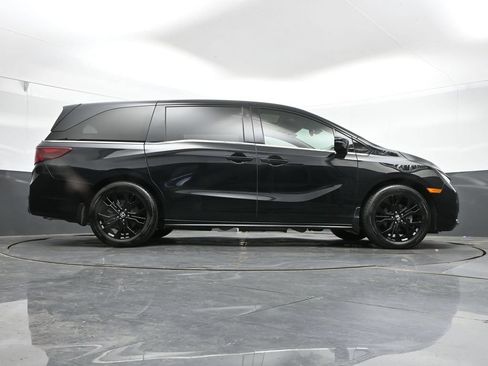 Used 2025 Honda Odyssey Elite image 36