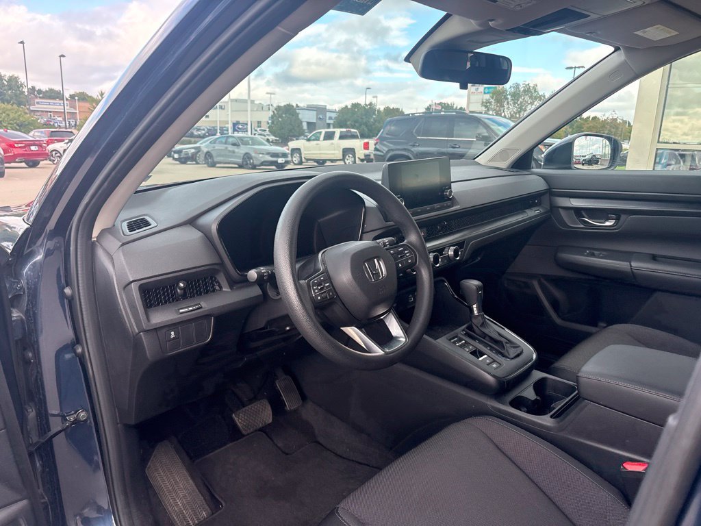 Used 2024 Honda CR-V EX image 10