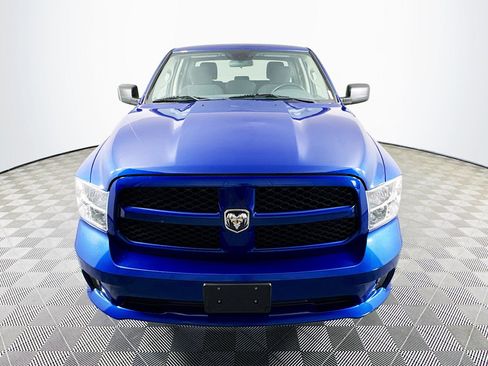 Used 2019 RAM 1500 Express w/ Express Value Package AWD/4WD image 2