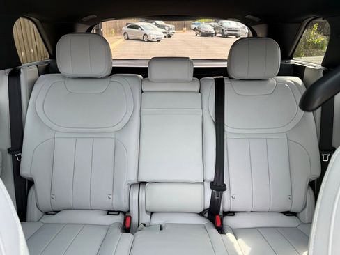 New 2026 Land Rover Range Rover Sport SE image 30